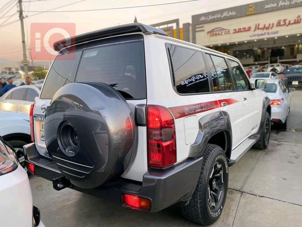 Nissan Patrol Safari